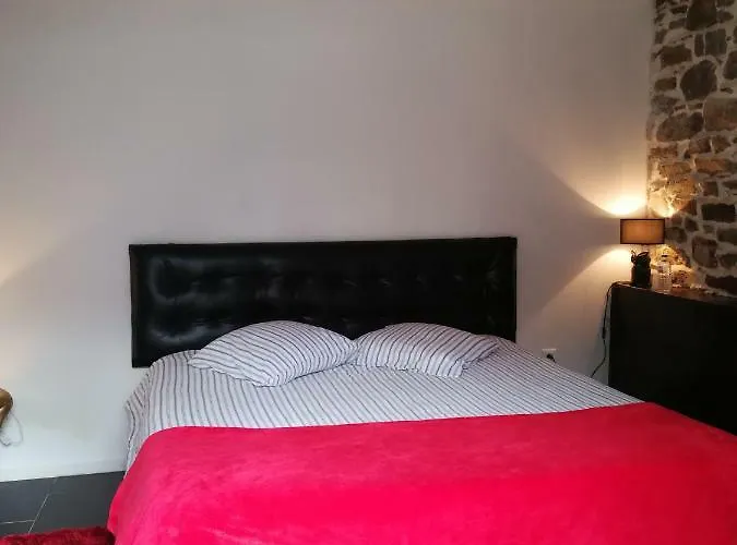 Le Moulin Bed & Breakfast